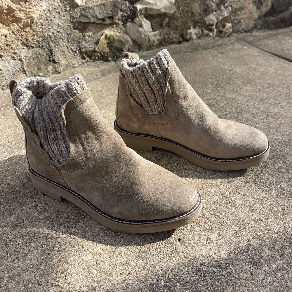 Comfortiva align boots